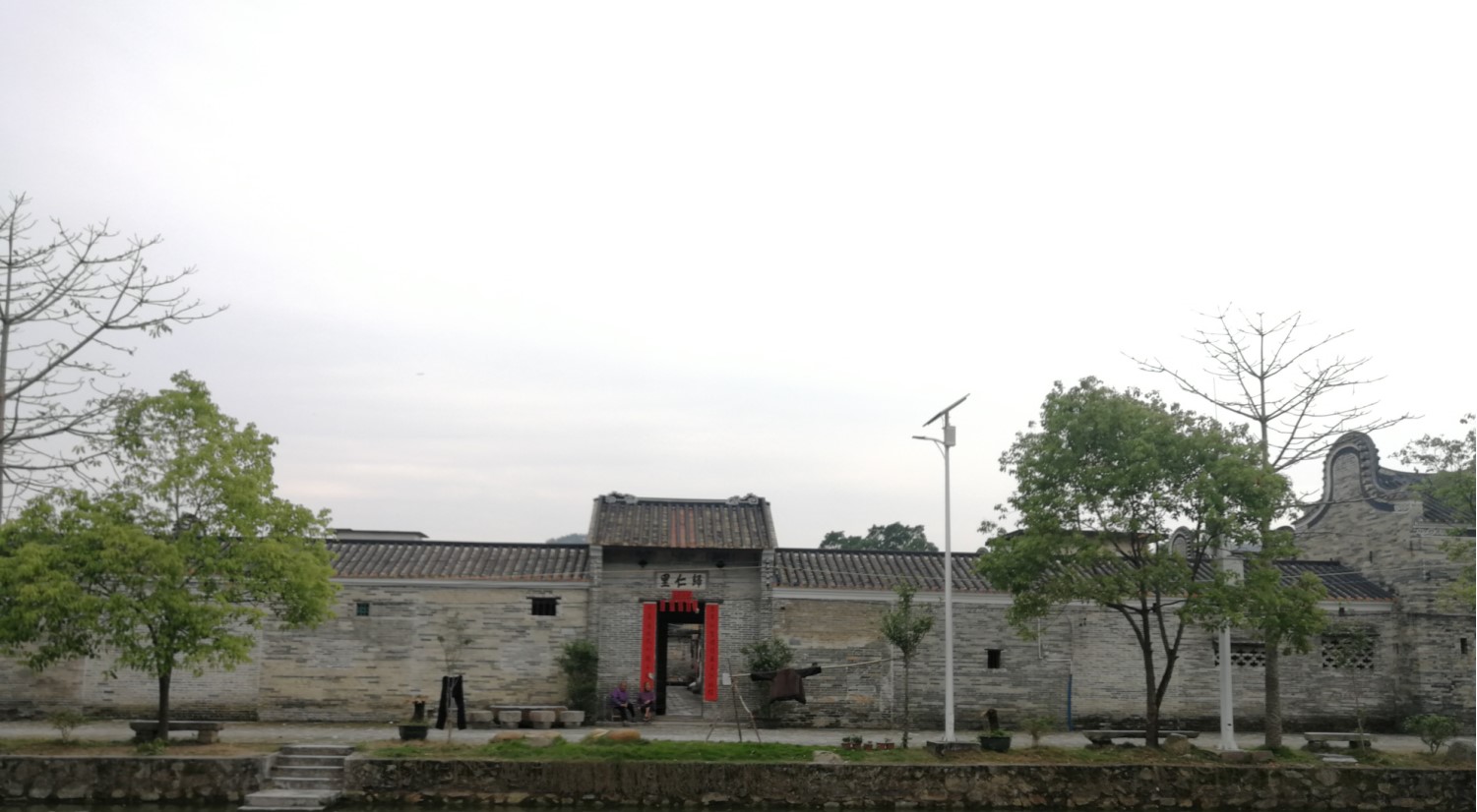 佛岡縣龍山鎮上嶽古圍村國家曆史文化名村保護設施建設項目（第三期）